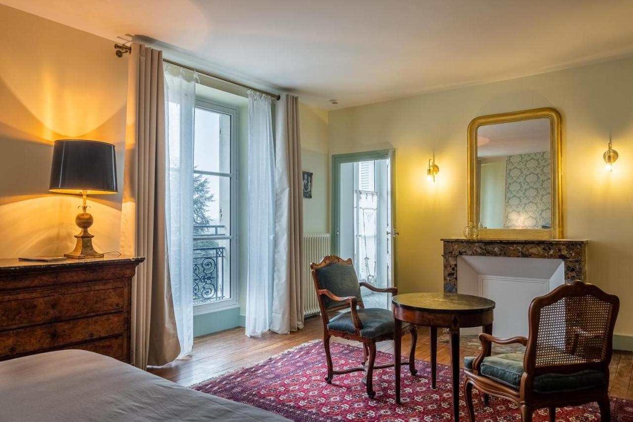 Chateau De Charnizay Eksteriør billede